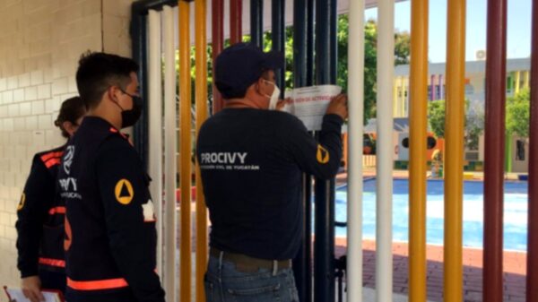 Clausuran colegio de Mérida por prestar servicio de guardería sin medidas contra Covid
