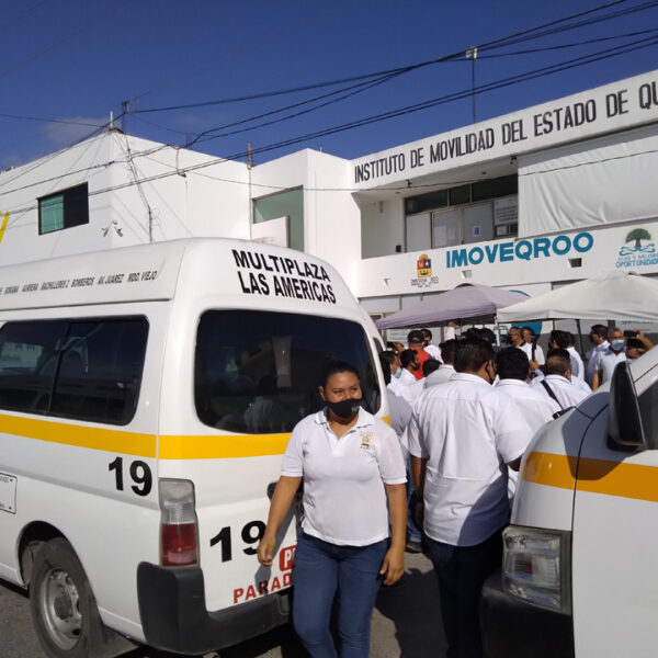 Pretende el Suchaa alza en las tarifas de taxis y combis en Chetumal.