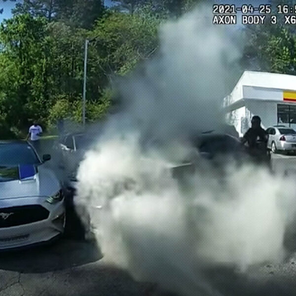 Un impresionante rescate llevó a cabo un grupo de oficiales del Departamento de Policía de Atlanta, Estados Unidos