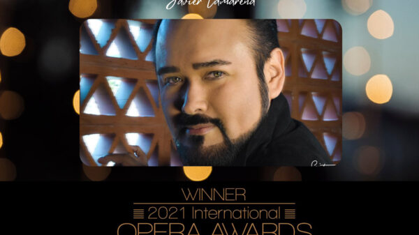 El tenor mexicano Javier Camarena gana premio al mejor cantante de ópera 