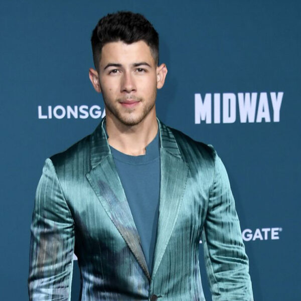 Nick Jonas sufre accidente y termina en el hospital