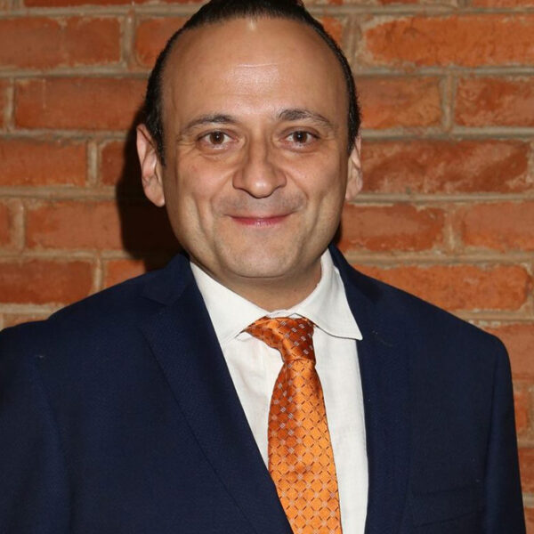 Eduardo España envía emotivo mensaje a su novio fallecido