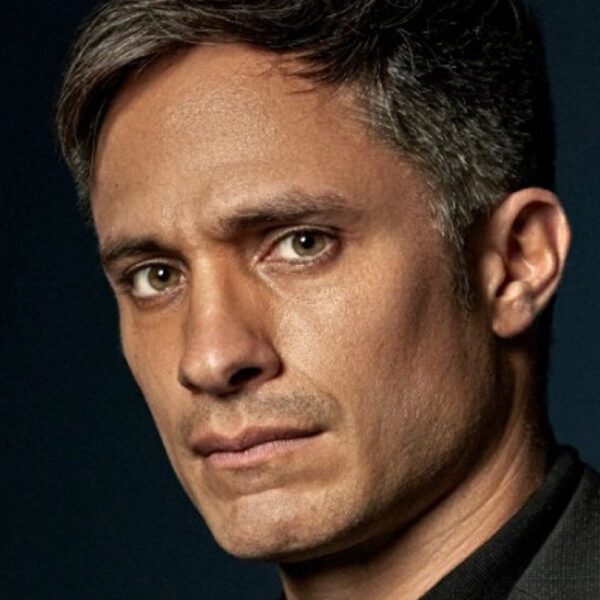 Gael García emite fuerte declaración tras la tragedia de la Línea 12 del Metro