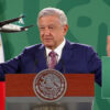 Presentará AMLO plan para revivir a Mexicana de aviación