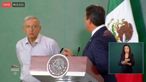 Ordenan capturar a García Cabeza de Vaca y 6 cómplices