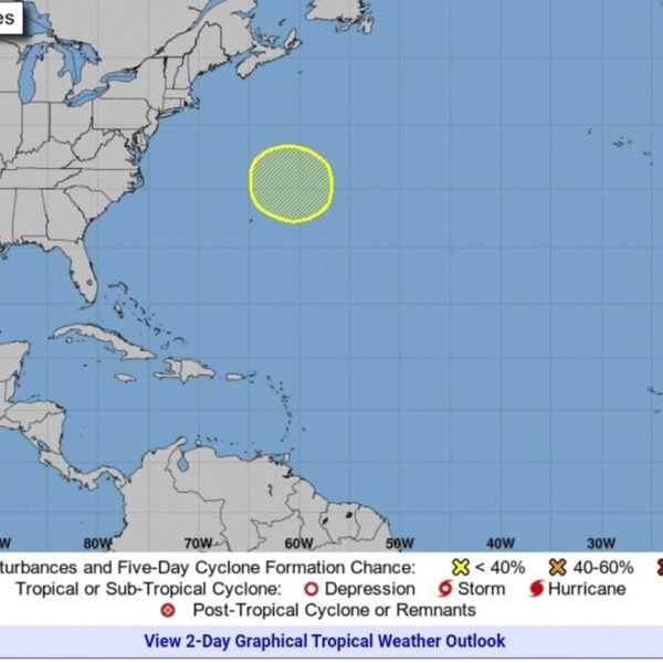 Lo que faltaba!, primera probable amenaza climatológica en el Atlántico