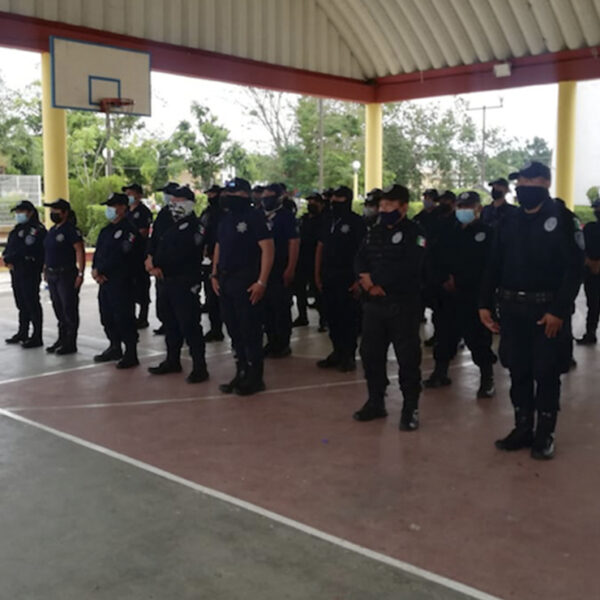 Aplican antidoping a policías de Lázaro Cárdenas