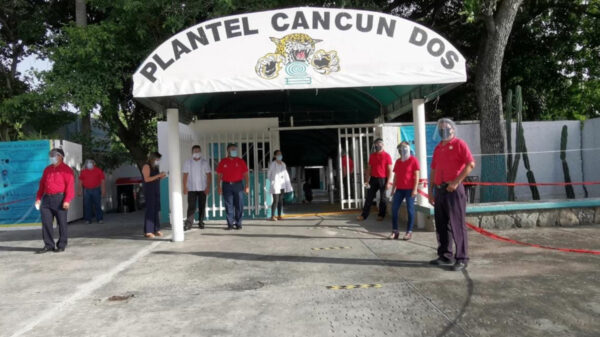 Piden ayuda al gobernador empleados del COBAQROO