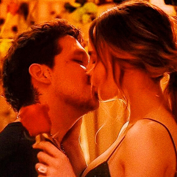 Belinda le da el SI a Christian Nodal ¡HABRÁ BODA!