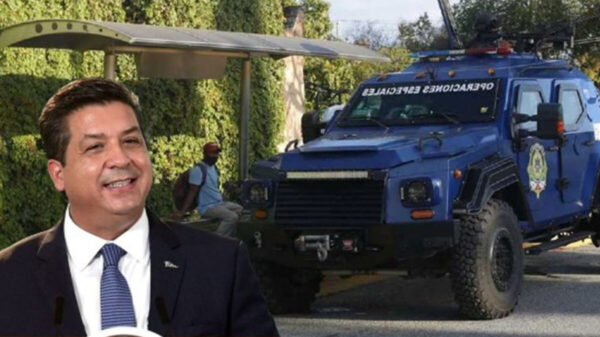 Cabeza de Vaca es custodiado por tanquetas y fuerzas especiales