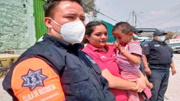 La historia de Caleb seguramente será recordada entre sus familiares, pues este pequeño de tres años decidió escaparse y tomar un camión