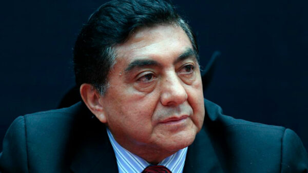 Carlos Bonavides pide ayuda AMLO, revela que no tiene casa