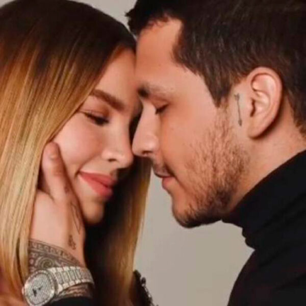 Christian Nodal publica foto de intimo reencuentro con Belinda