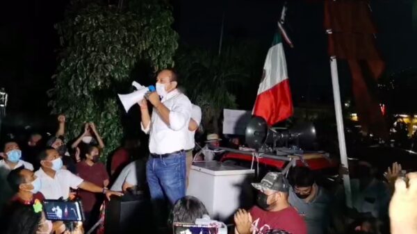 Lanza el excandidato Luis Gamero fuertes críticas a consejeros del Ieqroo.