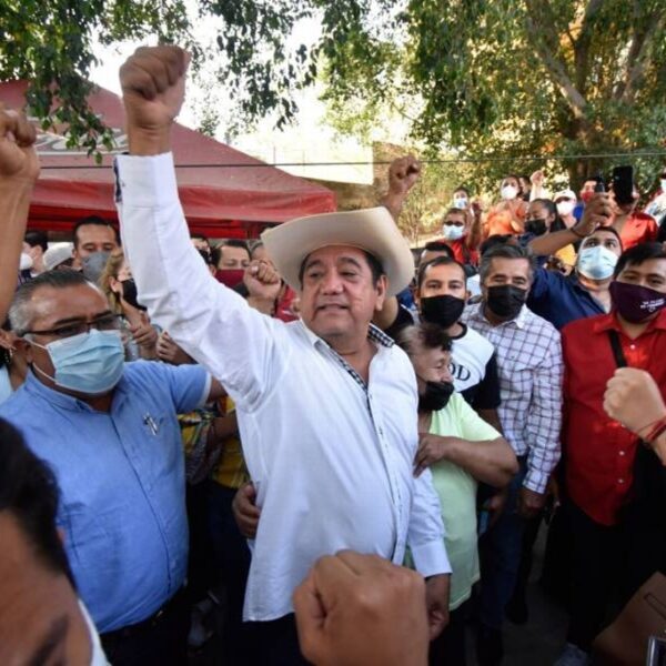 Anuncia Félix Salgado Macedonio anuncia que retomará sus labores en el Senado.