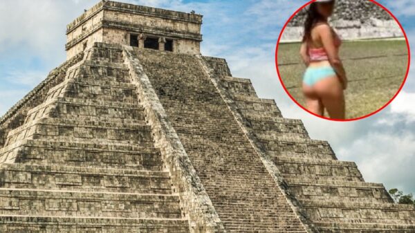 Joven es criticada por desnudarse en calles de Mérida y en Chichén Itzá sin ser sancionada