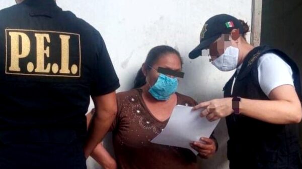 Detienen a mujer por abusar sexualmente de una menor de 14 años junto a su esposo en Tahdziú