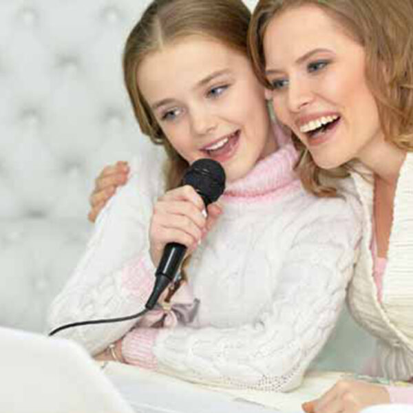 Las mejores canciones para el 'Día de las Madres' y no es 'Señora, señora'