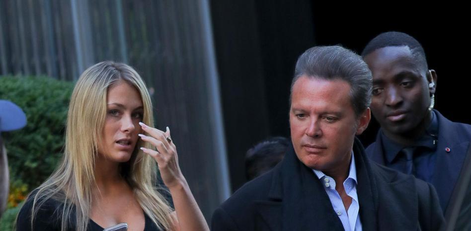 Luis Miguel termina su relación la modelo Mollie Gould