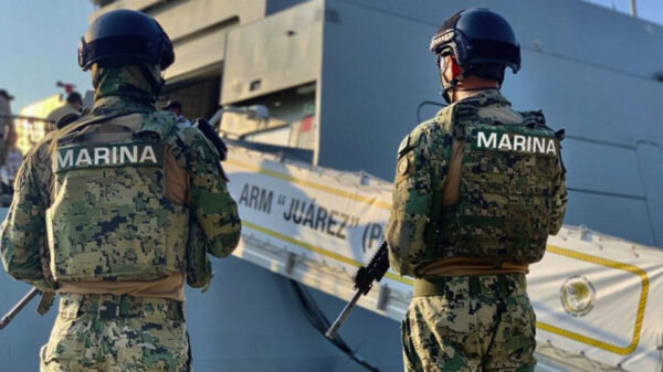 Detienen a 15 marinos vinculados con el narcotráfico