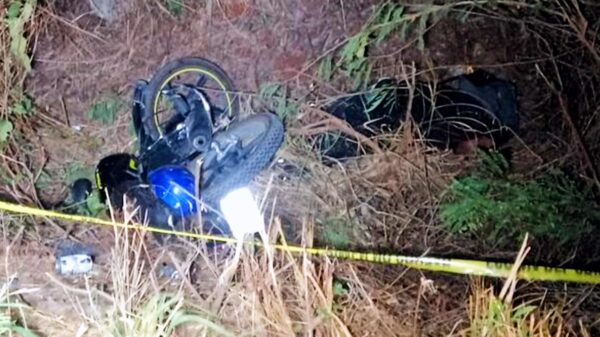 Motociclista derrapa y muere sobre la carretera Mérida-Cancún