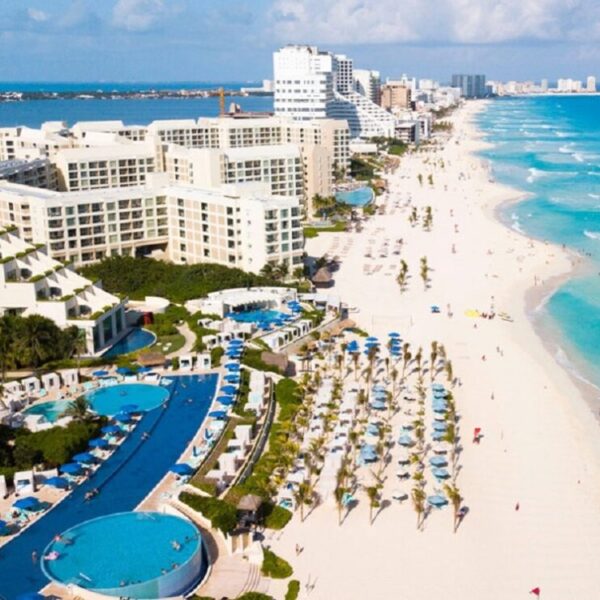 Cayó 26.9 % PIB turístico en octubre-diciembre: Inegi