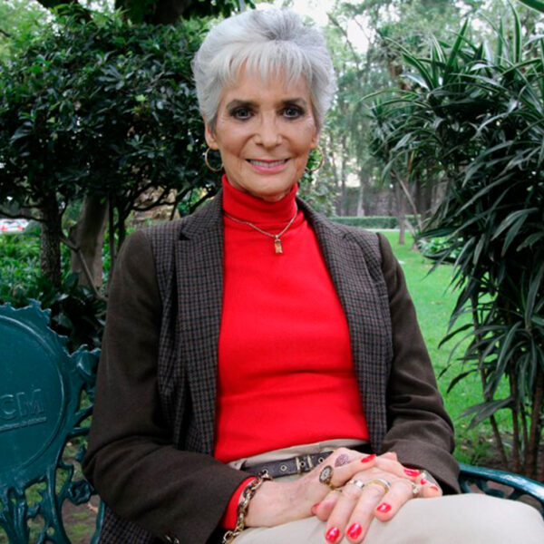 Por cambio de género, Felicia Garza está delicada de salud