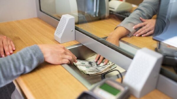 Remesas de marzo rompen récord, rebasan en 13.04 % a las de 2020