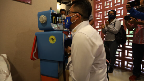 Benebot llega a Oaxaca, un robot detector de enfermedades