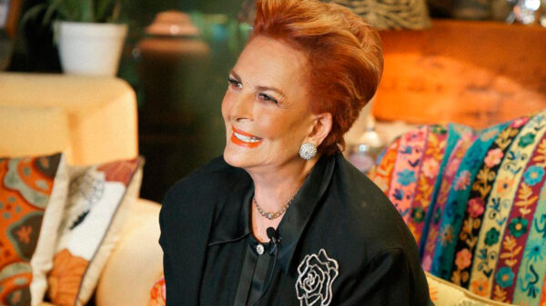 Talina Fernández afirma que fue curada por extraterrestres