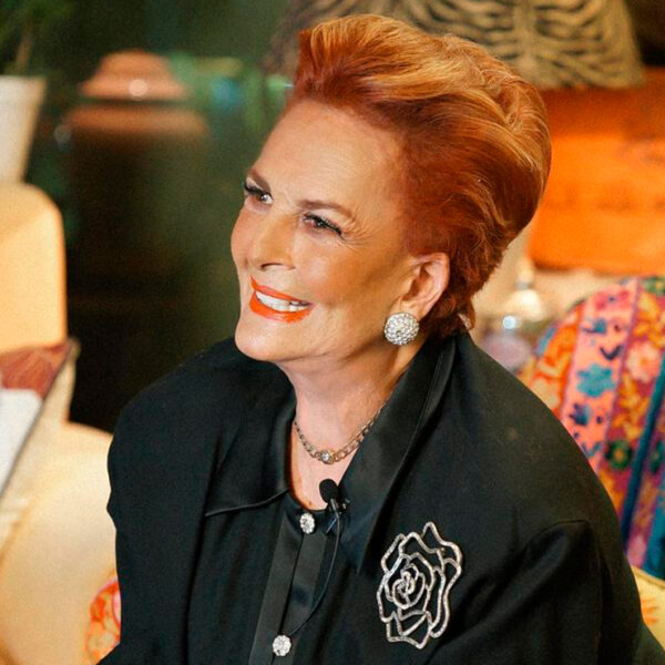 Talina Fernández afirma que fue curada por extraterrestres