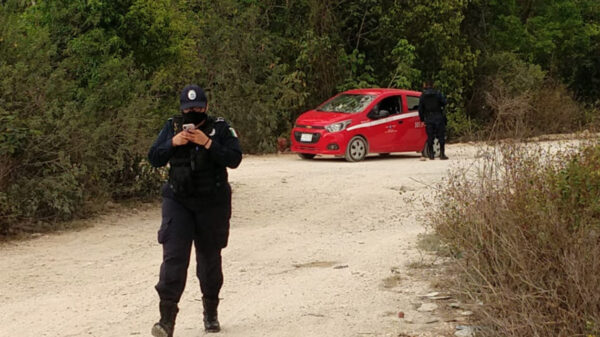 Cancún: Ejecutan a balazos a otro taxista en la región 260