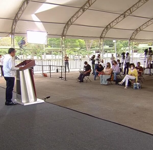 #Mañanera: Destaca el gobernador Carlos Joaquín acciones contra el Covid en Quintana Roo.