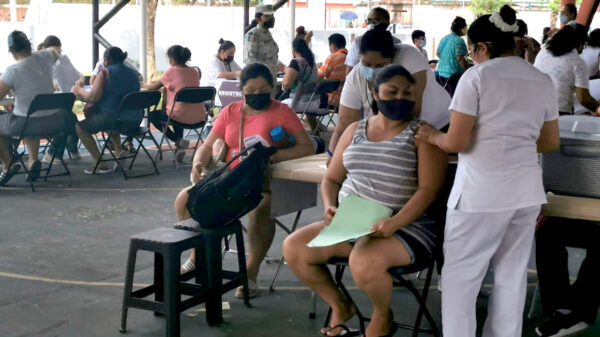 Planea Quintana Roo adquirir Ultra congelador para vacunas covid-19