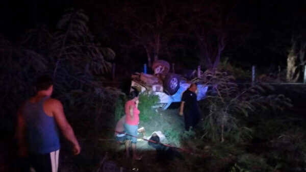 Vuelca camioneta con migrantes en Chiapas; cuatro muertos