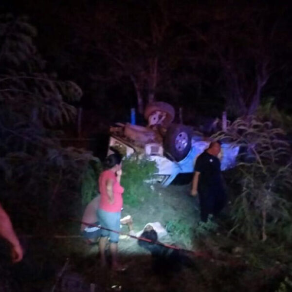 Vuelca camioneta con migrantes en Chiapas; cuatro muertos