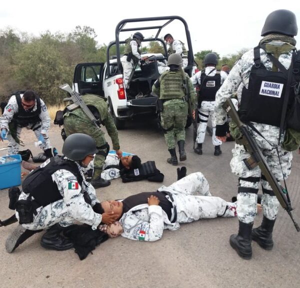 Deja 11 heridos volcadura de una patrulla de la Guardia Nacional.