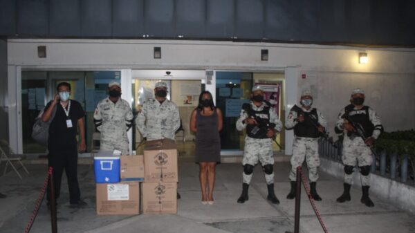 Llegan las vacunas a Cozumel para personas de 50 a 59 años de edad.