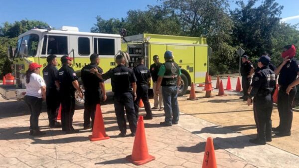 Rechazan ambientalistas estación de bomberos en el centro de Puerto Morelos.