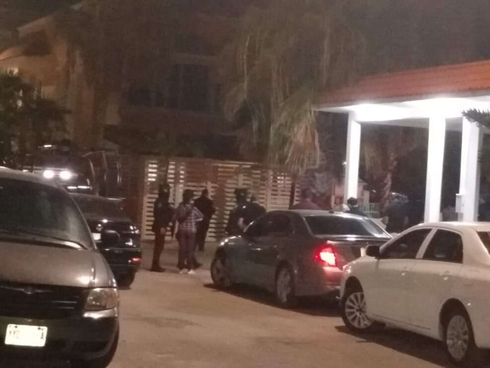 Balean la casa del oficial mayor del Ayuntamiento de Tulum; al parecer no se encontraba alguien en el domicilio de Francisco Xiu Manzanero.