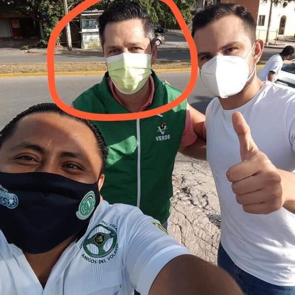 Ofrece Rodrigo Alcázar a taxistas de Cancún dádivas a cambio de voto para el PVEM (UDIO).