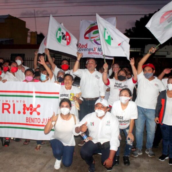 Jóvenes votarán por Jorge Rodríguez del PRI por un gobierno con rumbo para Benito Juárez.