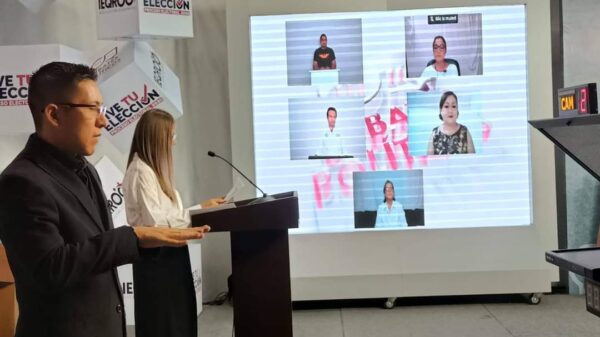 Le llueven en el debate acusaciones de corrupción e ineficiencia a Pedro Joaquín.