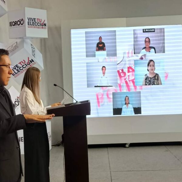 Le llueven en el debate acusaciones de corrupción e ineficiencia a Pedro Joaquín.