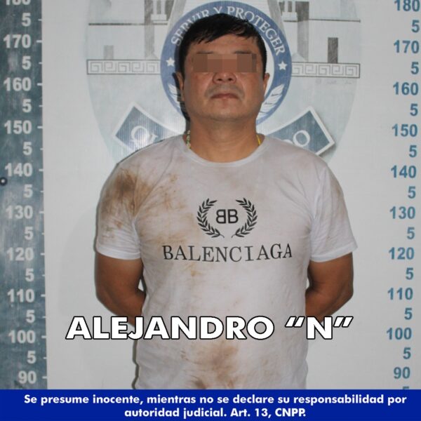 Detienen en Cancún a escurridizo delincuente y narcomenudista.