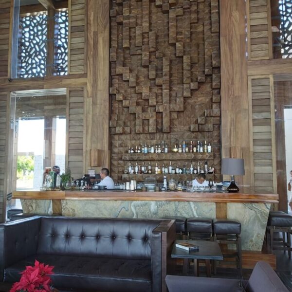 Niegan hoteleros de Cancún ser fuentes de contagios de Covid-19.