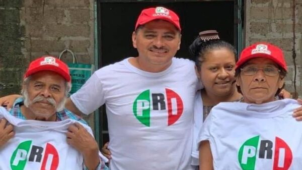 Candidato de Oaxaca es atacado a balazos; hieren a su hija