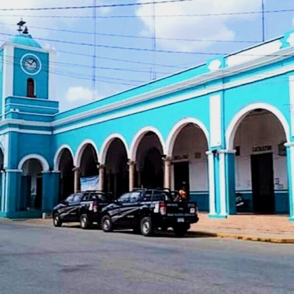 Halachó: Menor no respeta el alto y choca contra mototaxi; muere bebé de 2 años