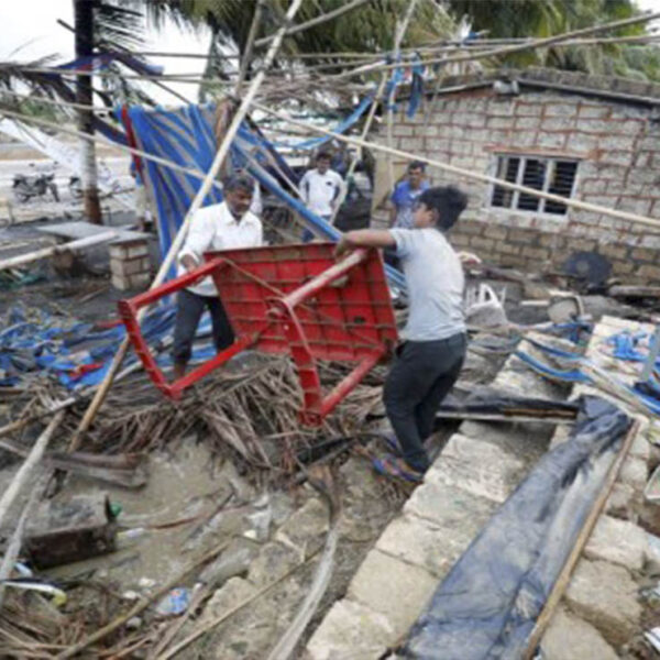 Ciclón “Tauktae” deja al menos 33 muertos en India