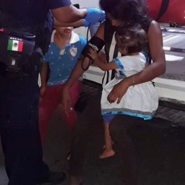 Muere joven que viajaba con su familia tras salirse de la vía Sudzal-Xanabá